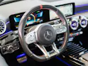 MERCEDES-BENZ A 35 AMG 4matic Limousine / Panorama-Schiebedach / Burmester / Ambiente-Beleuchtung