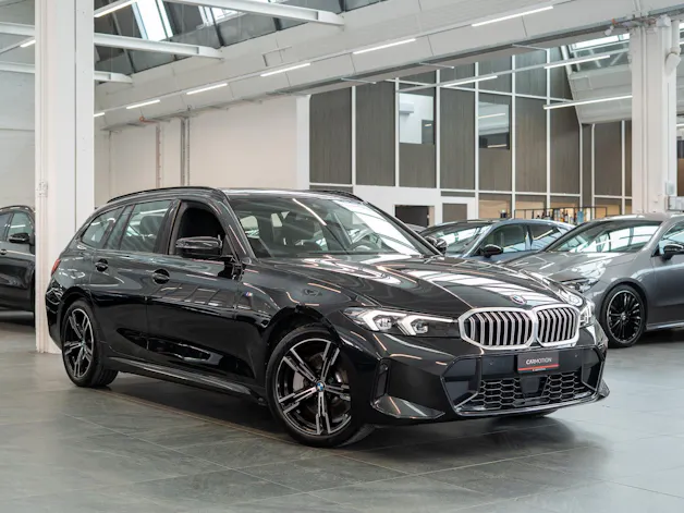 BMW 330i xDrive M Sport Touring / LCI / Rückfahrkamera / el.Heckklappe