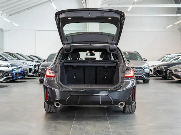 BMW 330i xDrive M Sport Touring / LCI / Rückfahrkamera / el.Heckklappe