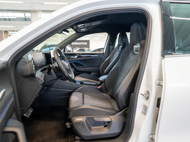 VW Tiguan 2.0 TSI R-Line DSG 4motion / Rückfahrkamera / Massagesitze / Ambientebeleuchtung