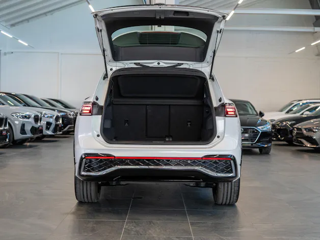 VW Tiguan 2.0 TSI R-Line DSG 4motion / Rückfahrkamera / Massagesitze / Ambientebeleuchtung