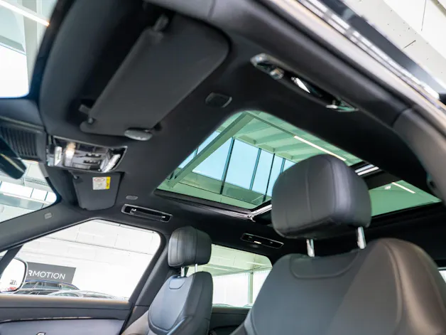 Land Rover Range Rover Sport 3.0 SE Dynamic / 23" Zoll / Panorama /