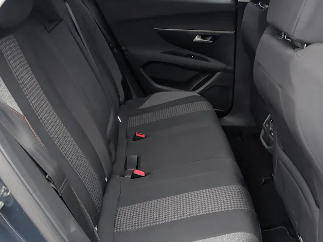PEUGEOT 3008 1.2 PureTech Active