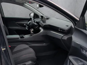 PEUGEOT 3008 1.2 PureTech Active