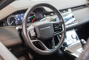 Land Rover Range Rover Evoque 2.0 D 165 R-Dynamic SE / Rückfahrkamera / el.Sitze / el.Heckklappe