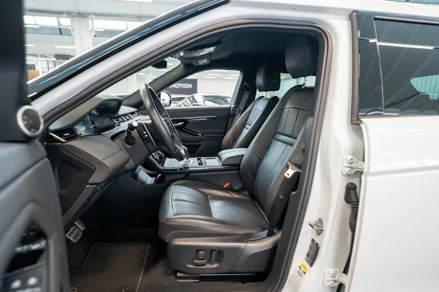 Land Rover Range Rover Evoque 2.0 D 165 R-Dynamic SE / Rückfahrkamera / el.Sitze / el.Heckklappe