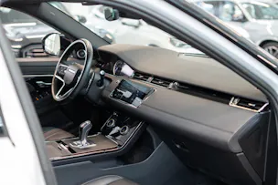 Land Rover Range Rover Evoque 2.0 D 165 R-Dynamic SE / Rückfahrkamera / el.Sitze / el.Heckklappe