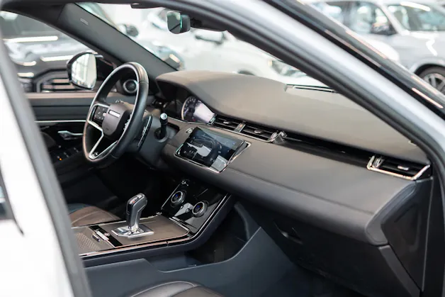 Land Rover Range Rover Evoque 2.0 D 165 R-Dynamic SE / Rückfahrkamera / el.Sitze / el.Heckklappe
