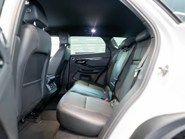 Land Rover Range Rover Evoque 2.0 D 165 R-Dynamic SE / Rückfahrkamera / el.Sitze / el.Heckklappe