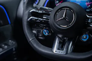 MERCEDES-BENZ GLB 35 AMG 4matic / Facelift / Ambiente-Beleuchtung / Rückfahrkamera