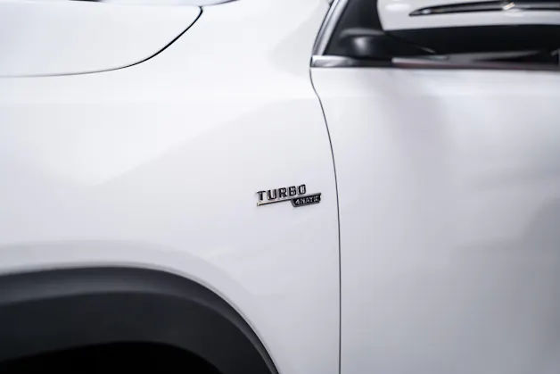 MERCEDES-BENZ GLB 35 AMG 4matic / Facelift / Ambiente-Beleuchtung / Rückfahrkamera