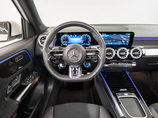 MERCEDES-BENZ GLB 35 AMG 4matic / Facelift / Ambiente-Beleuchtung / Rückfahrkamera