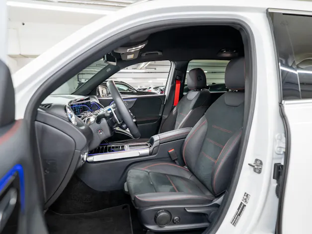 MERCEDES-BENZ GLB 35 AMG 4matic / Facelift / Ambiente-Beleuchtung / Rückfahrkamera