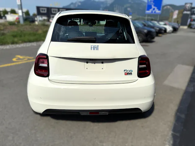 FIAT 500 electric 87 kW Swiss Edition
