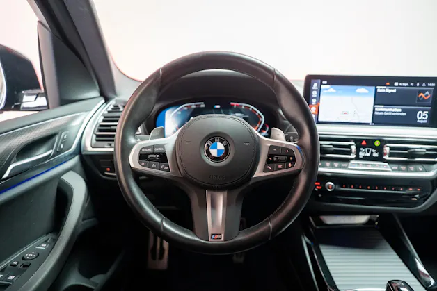BMW X3 20i xDrive SAG M Sport / AHK / 360°Kamera / el.Heckklappe