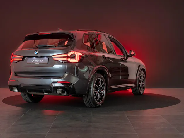 BMW X3 20i xDrive SAG M Sport / AHK / 360°Kamera / el.Heckklappe