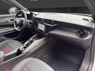 ALFA ROMEO Junior 1.2 48V Hybrid Q4