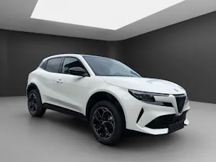 ALFA ROMEO Junior 1.2 48V Hybrid Q4
