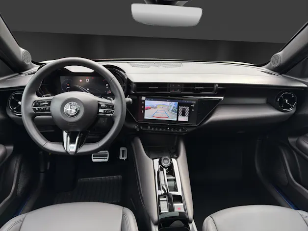 ALFA ROMEO Junior 1.2 48V Hybrid Q4