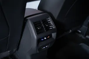 VW Tayron 2.0 TDI SCR Life DSG / 7Plätzer / 360°Kamera / Digital Cockpit