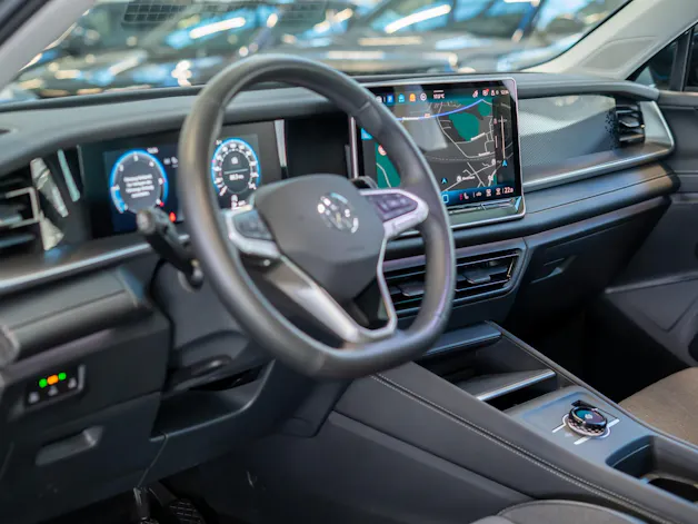 VW Tayron 2.0 TDI SCR Life DSG / 7Plätzer / 360°Kamera / Digital Cockpit