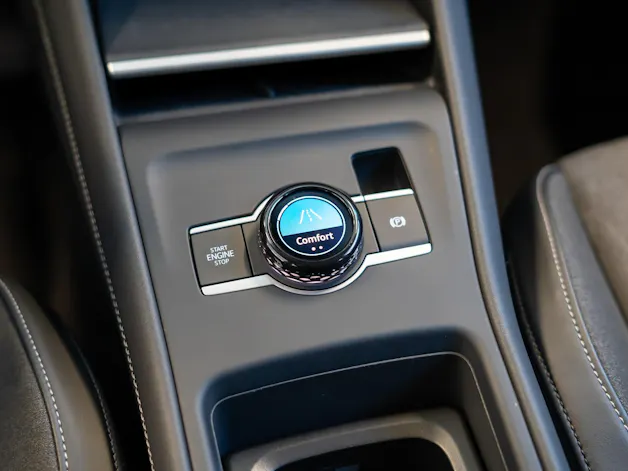 VW Tayron 2.0 TDI SCR Life DSG / 7Plätzer / 360°Kamera / Digital Cockpit