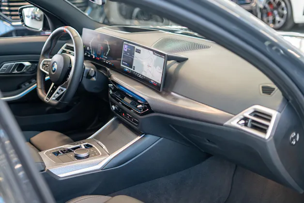 BMW M340d xDrive Touring / M Sport Pro / LCI / Panorama / 360°Kamera / HeadUp