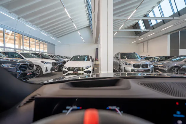 BMW M340d xDrive Touring / M Sport Pro / LCI / Panorama / 360°Kamera / HeadUp