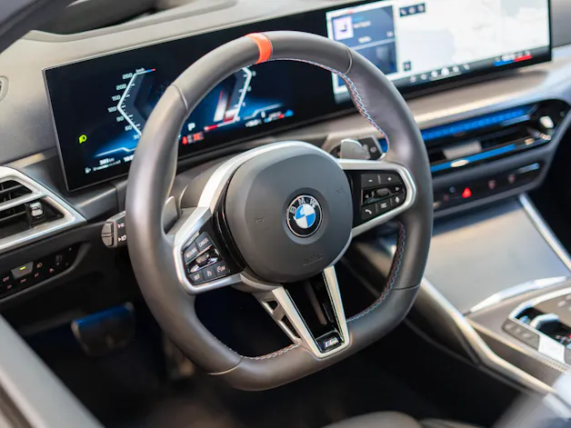 BMW M340d xDrive Touring / M Sport Pro / LCI / Panorama / 360°Kamera / HeadUp