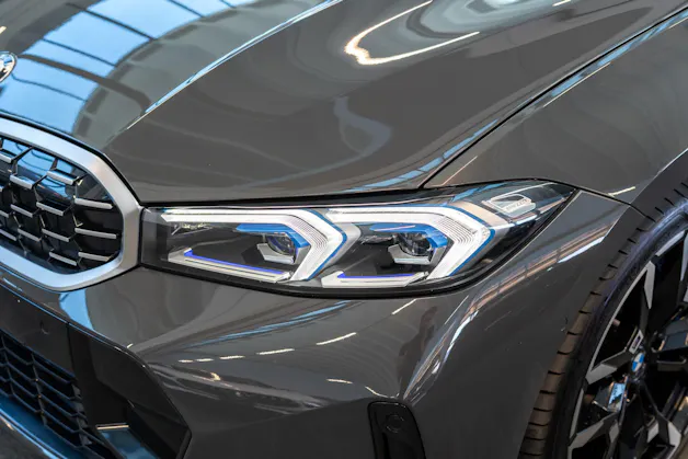 BMW M340d xDrive Touring / M Sport Pro / LCI / Panorama / 360°Kamera / HeadUp