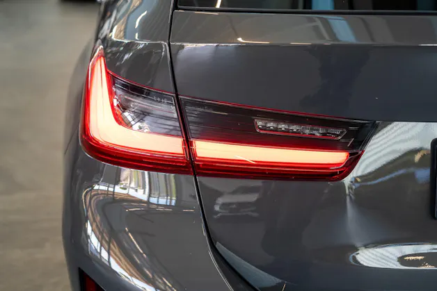 BMW M340d xDrive Touring / M Sport Pro / LCI / Panorama / 360°Kamera / HeadUp