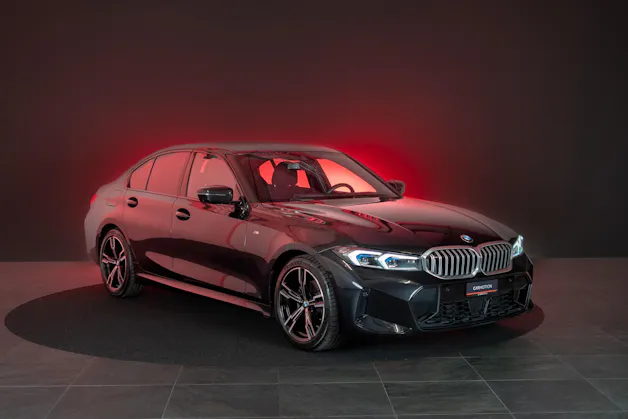BMW 320d M Sport SAG / 360°Kamera / HeadUp / el.Heckklappe