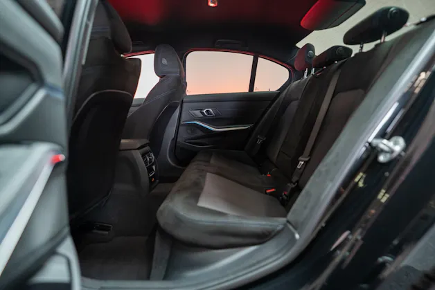 BMW 320d M Sport SAG / 360°Kamera / HeadUp / el.Heckklappe
