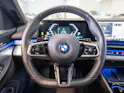 BMW 520i M Sport / Iconic Glow / 4-Zonen Klima / Harman Kardon / Sitzheizung & Lüftung