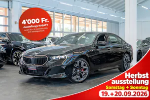 BMW 520i M Sport / Iconic Glow / 4-Zonen Klima / Harman Kardon / Sitzheizung & Lüftung