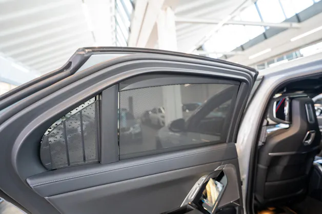 BMW 740d xDrive M Sport / Theatre Screen / Sky Lounge