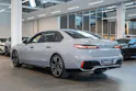 BMW 740d xDrive M Sport / Theatre Screen / Sky Lounge