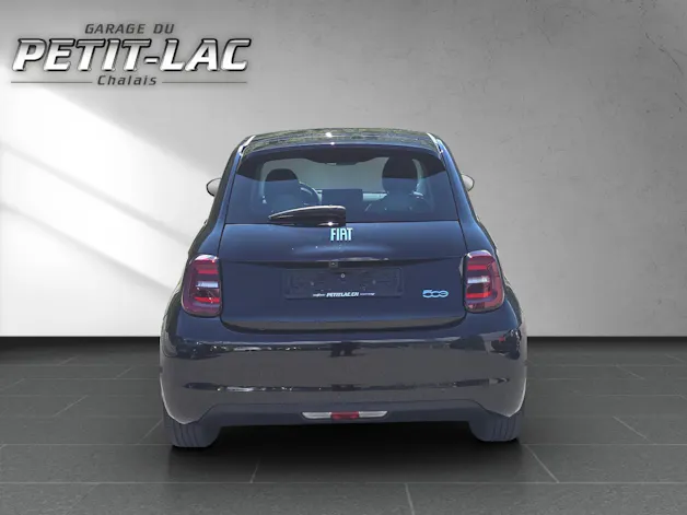 FIAT 500 electric 87 kW La Prima By Bocelli