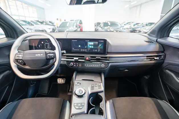 Kia Sportage 1.6T-GDi PHEV GT-Line Power Edition A / Panorama-Schiebedach