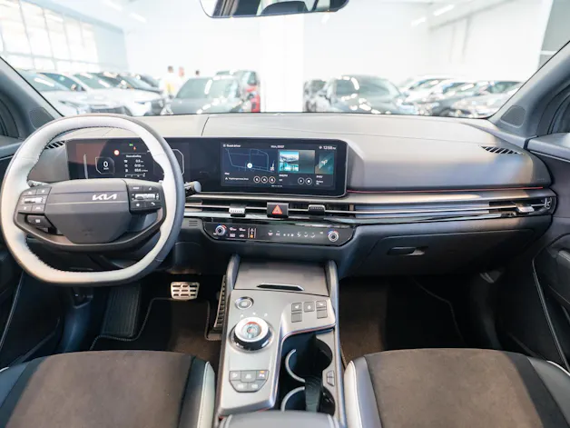 Kia Sportage 1.6T-GDi PHEV GT-Line Power Edition A / Panorama-Schiebedach