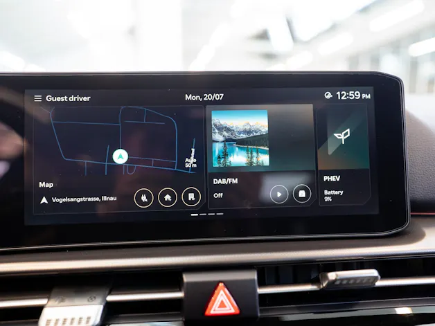 Kia Sportage 1.6T-GDi PHEV GT-Line Power Edition A / Panorama-Schiebedach