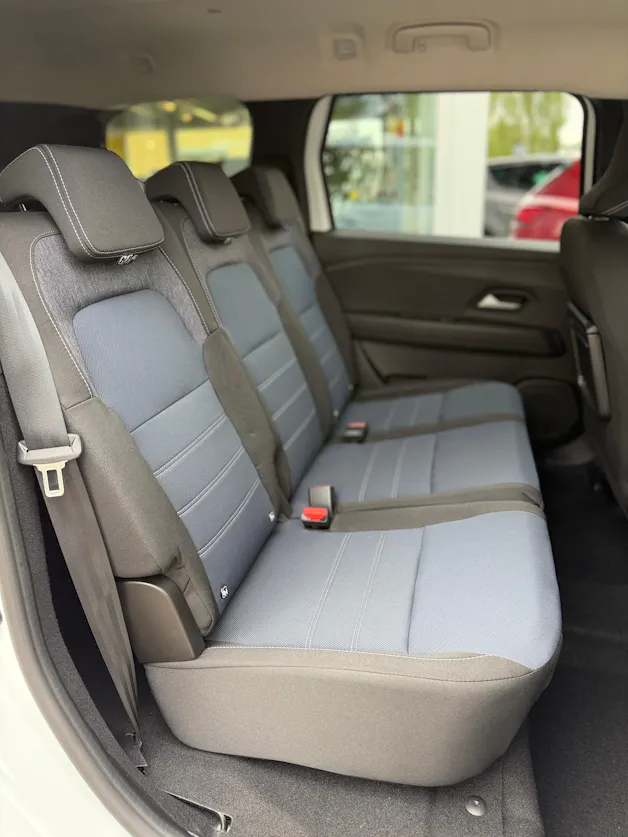 DACIA Jogger HEV 155 Journey