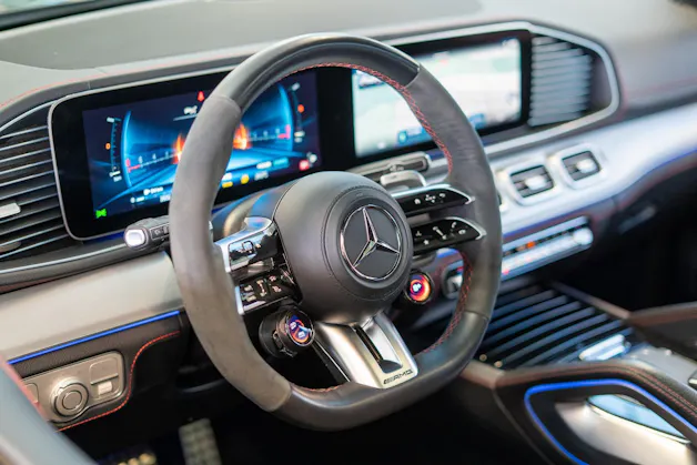 MERCEDES-BENZ GLE 53 AMG 4matic+ / Panorama / Burmester / 360°Kamera