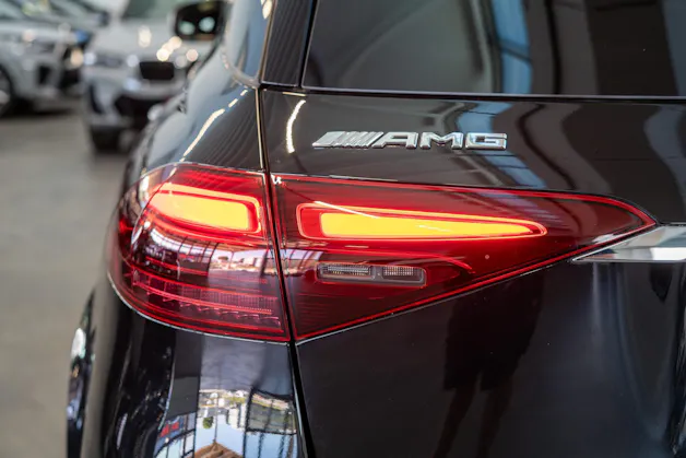 MERCEDES-BENZ GLE 53 AMG 4matic+ / Panorama / Burmester / 360°Kamera