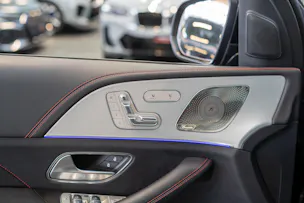 MERCEDES-BENZ GLE 53 AMG 4matic+ / Panorama / Burmester / 360°Kamera