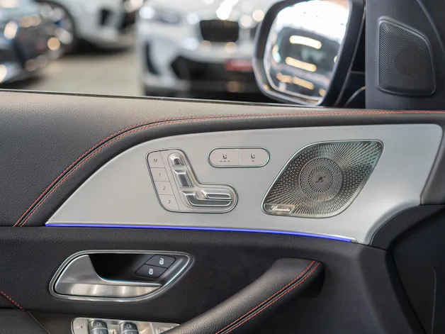 MERCEDES-BENZ GLE 53 AMG 4matic+ / Panorama / Burmester / 360°Kamera