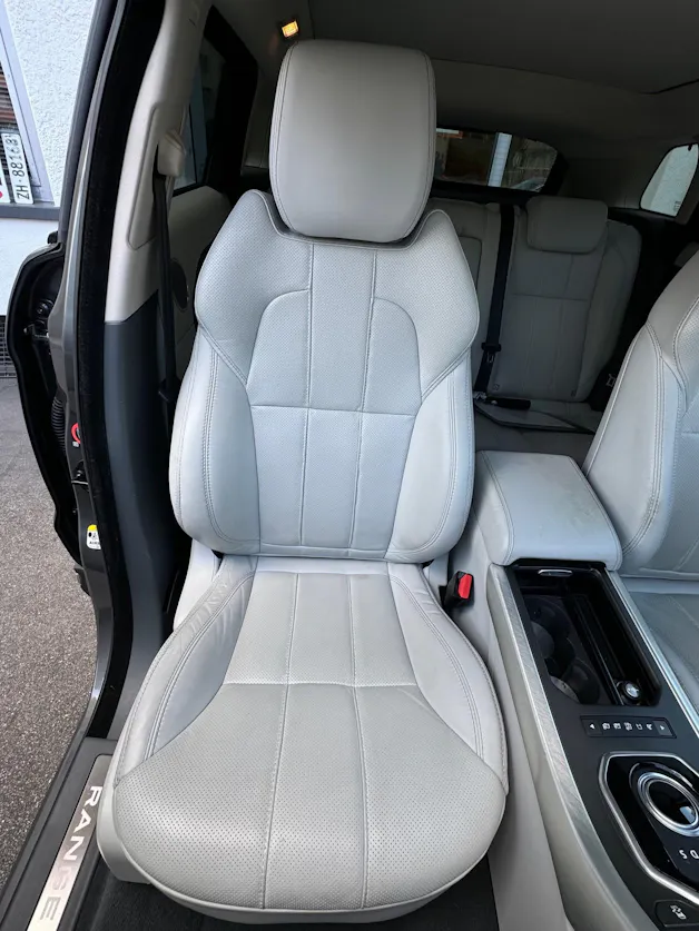 Land Rover Range Rover Evoque 2.2 SD4 Prestige AT9