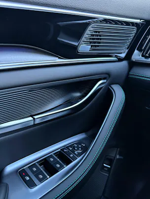 BYD Seal U DM-i Design AWD