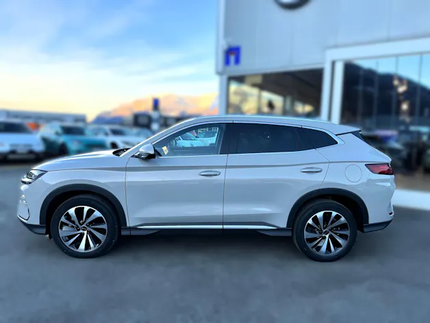 BYD Seal U DM-i Design AWD