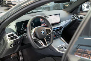 BMW 430i xDrive M Sport Gran Coupé / LCI /Glasdach / Rückfahrkamera /